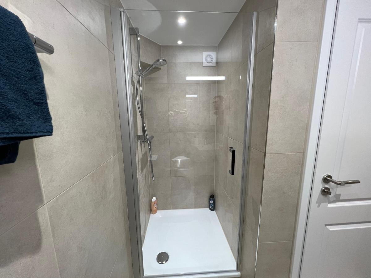 Moderne Wohnung Mit Pilatusblick 4 Pax Hergiswil ภายนอก รูปภาพ
